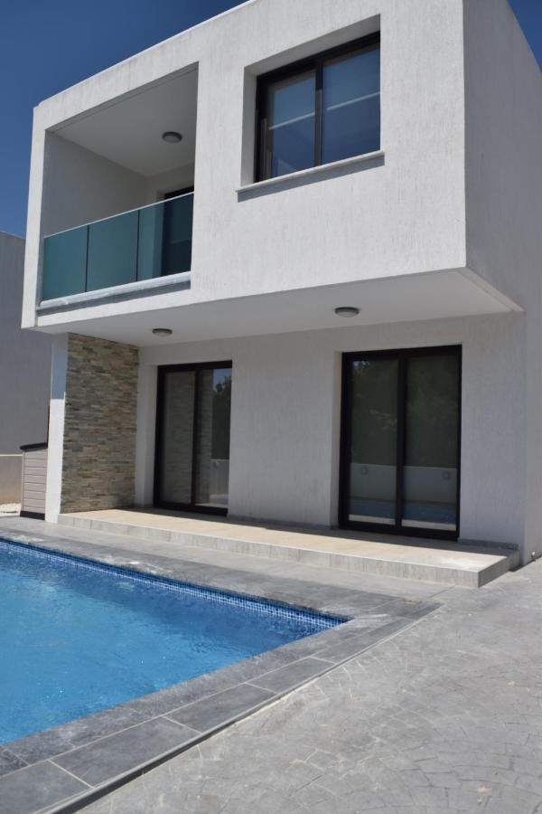Cosy Paphos Villa - By Imh Travel & Tours Eksteriør billede