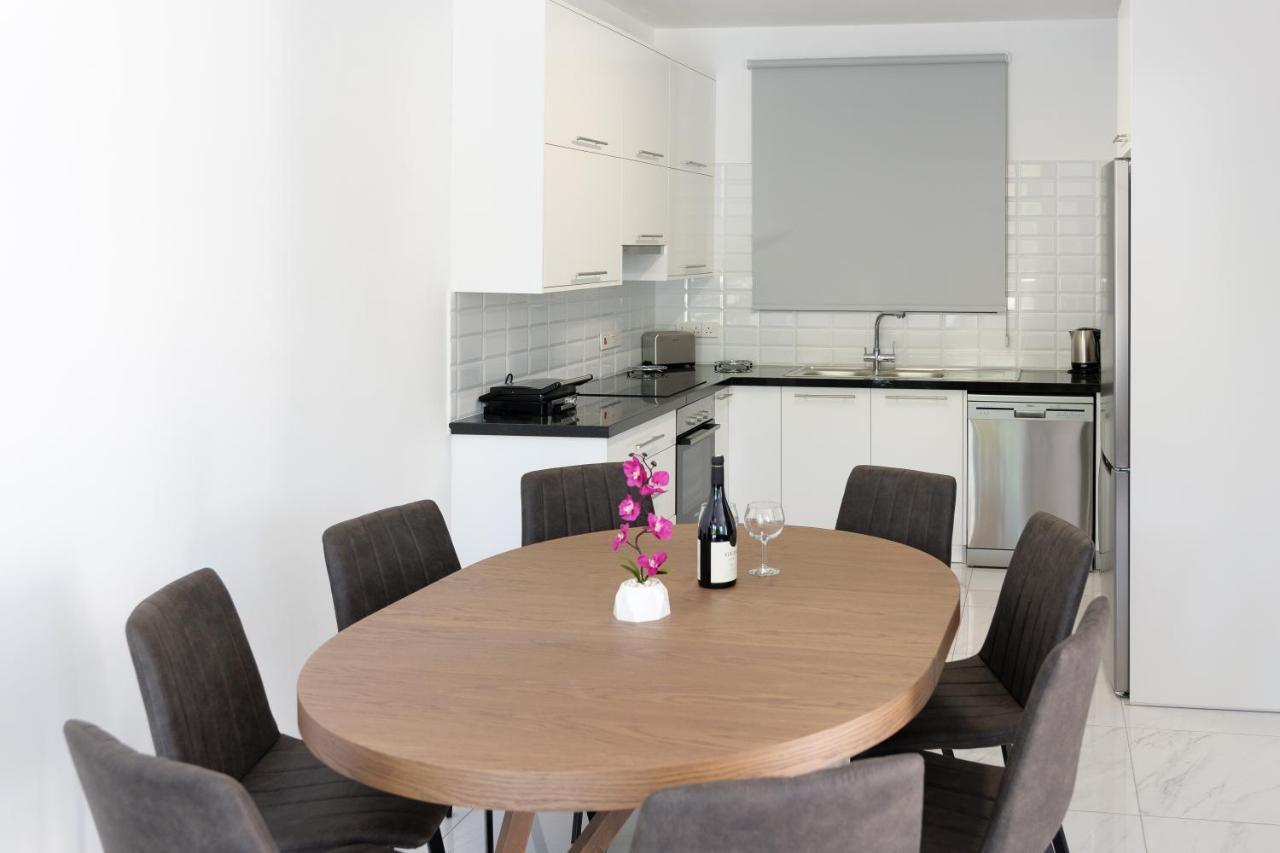 Cosy Paphos Villa - By Imh Travel & Tours Eksteriør billede