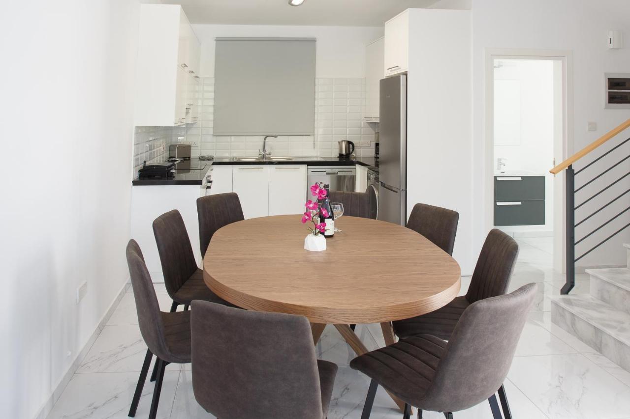 Cosy Paphos Villa - By Imh Travel & Tours Eksteriør billede