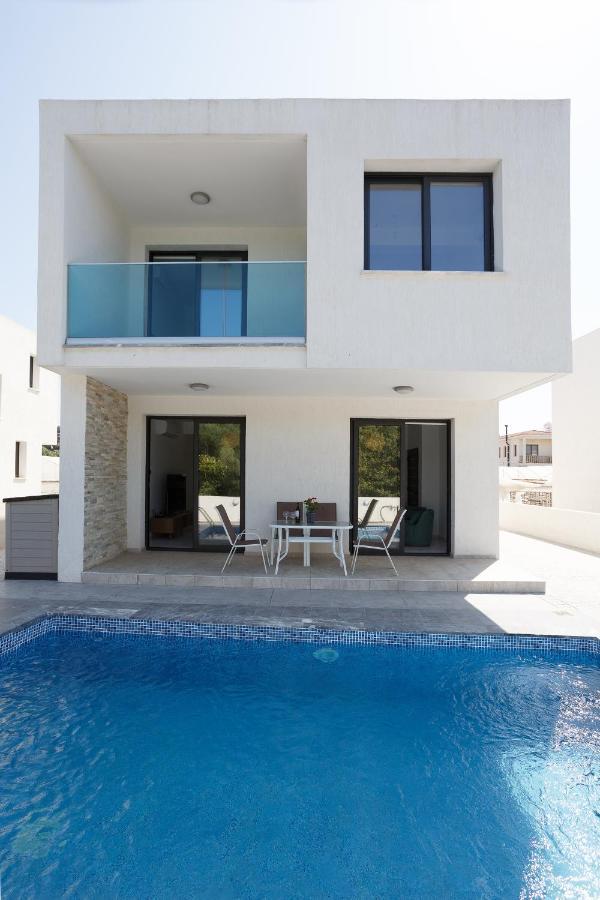 Cosy Paphos Villa - By Imh Travel & Tours Eksteriør billede