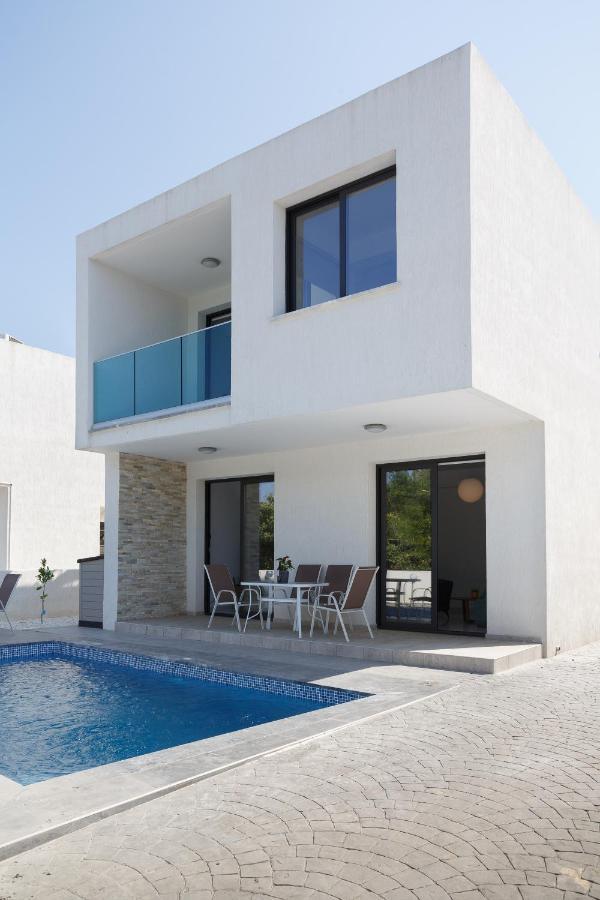 Cosy Paphos Villa - By Imh Travel & Tours Eksteriør billede